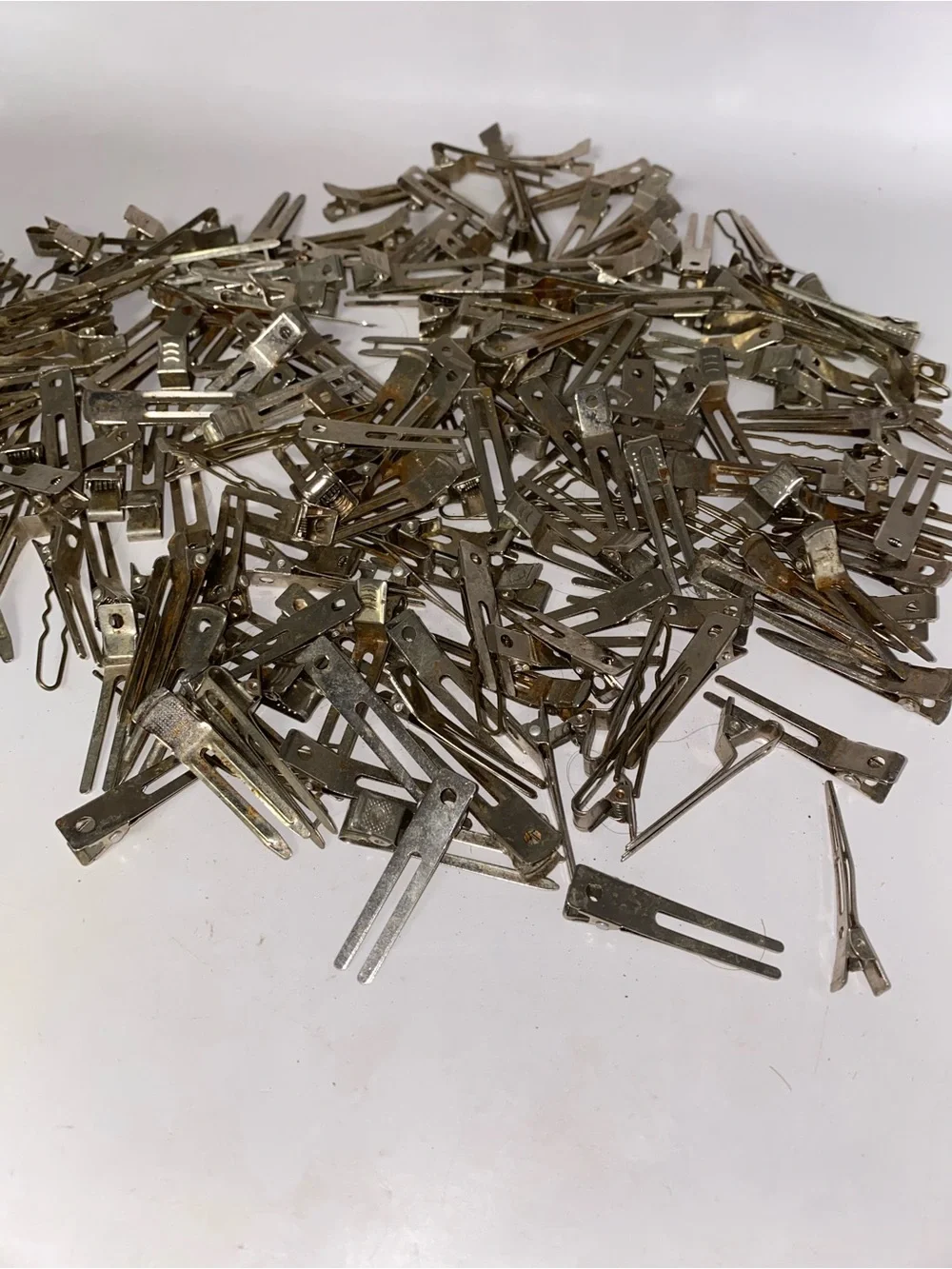 Lot of 180+ Vintage Metal Hair Clips